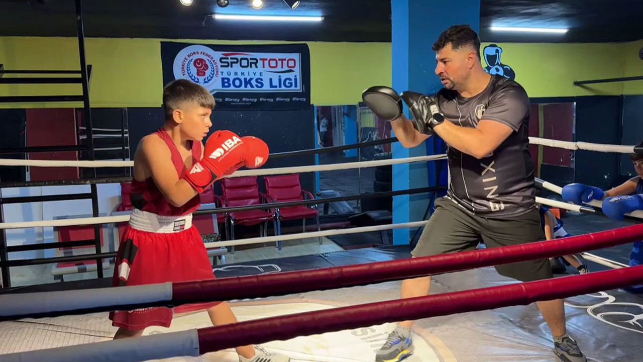 Ailesi "Uslu dursun" diye boksa gönderdi, Türkiye şampiyonu oldu
