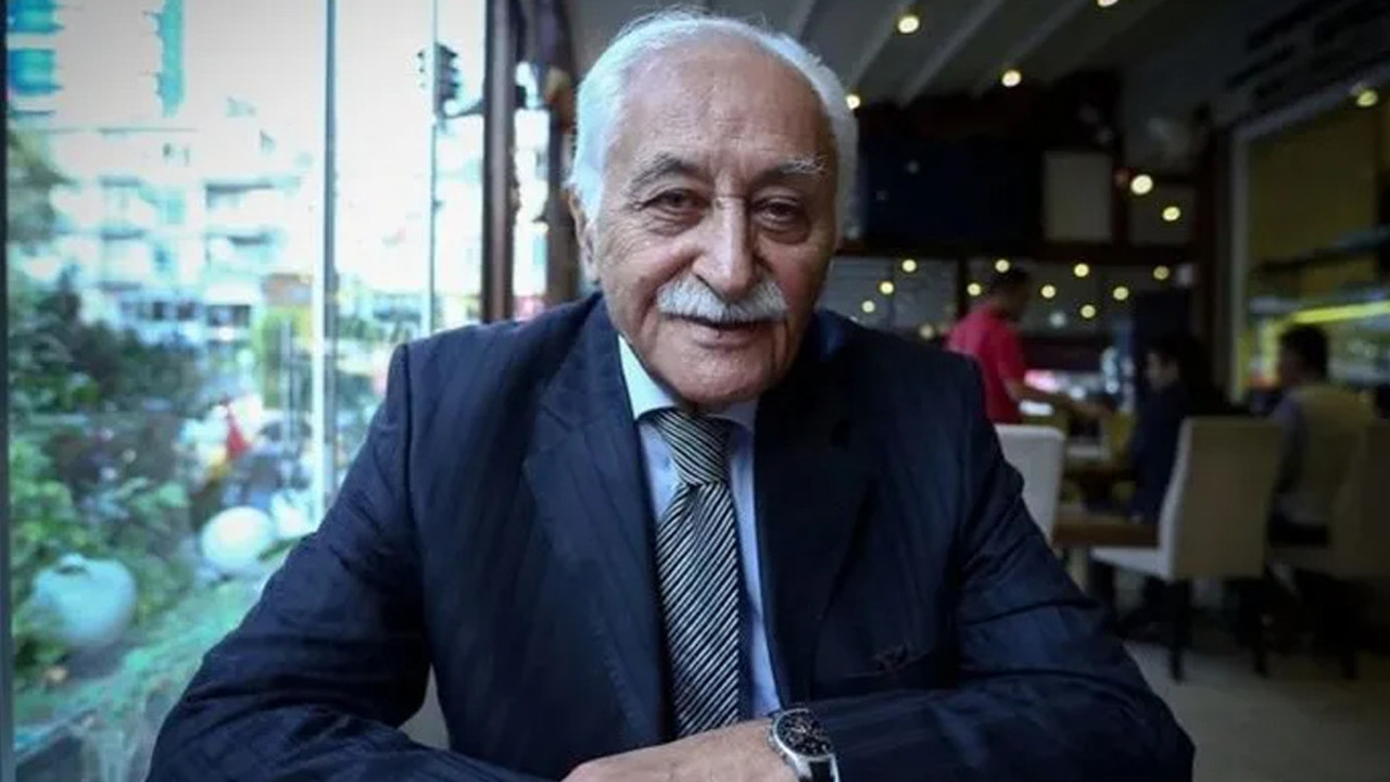 Edebiyat dünyasında acı kayıp! Yavuz Bülent Bakiler hayatını kaybetti