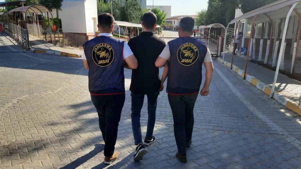 12 yıldır cinayet suçundan aranıyordu! Zanlı yakalandı