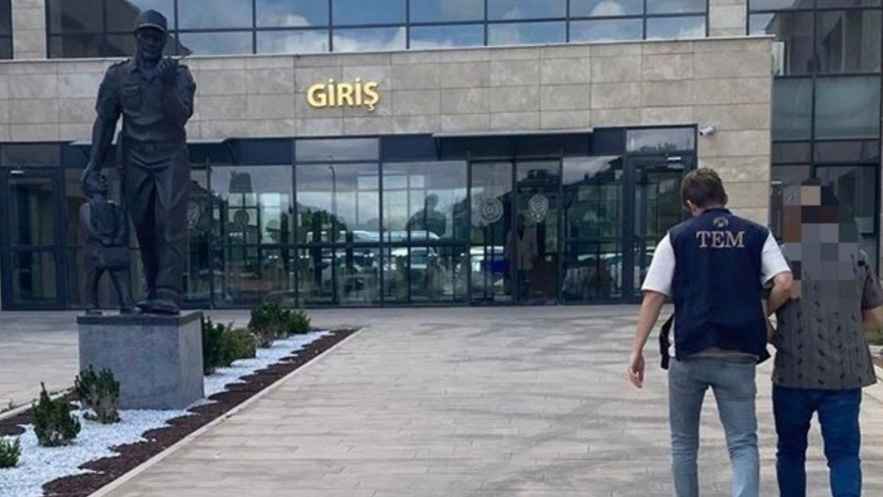 Komiser yardımcılığı sorularını çalmıştı! 6 yıl hapisle aranan FETÖ üyesi yakalandı