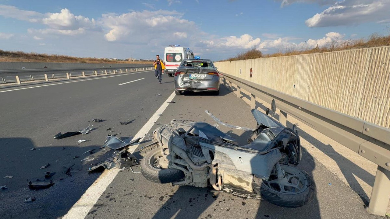Emniyet şeridinde kaza: Motosiklet sürücüsü yaralı!