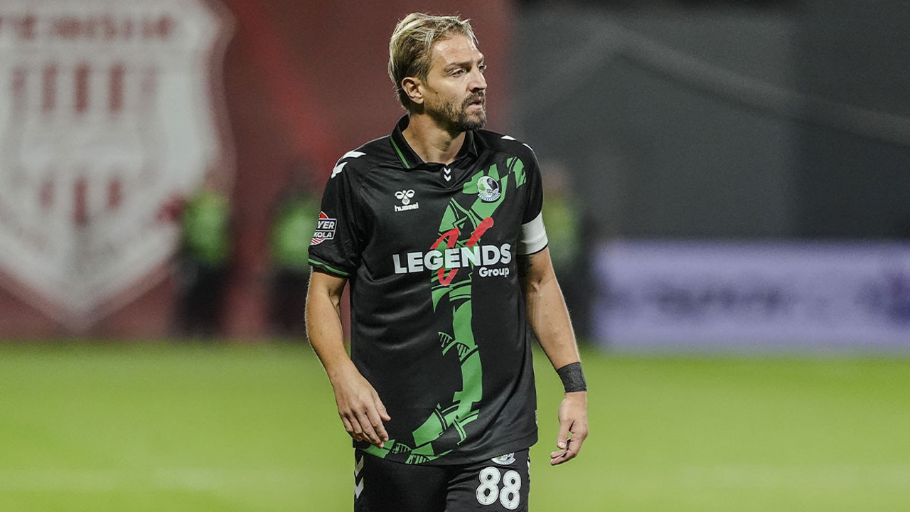 Takım arkadaşına tokat atmıştı: Cezası belli oldu