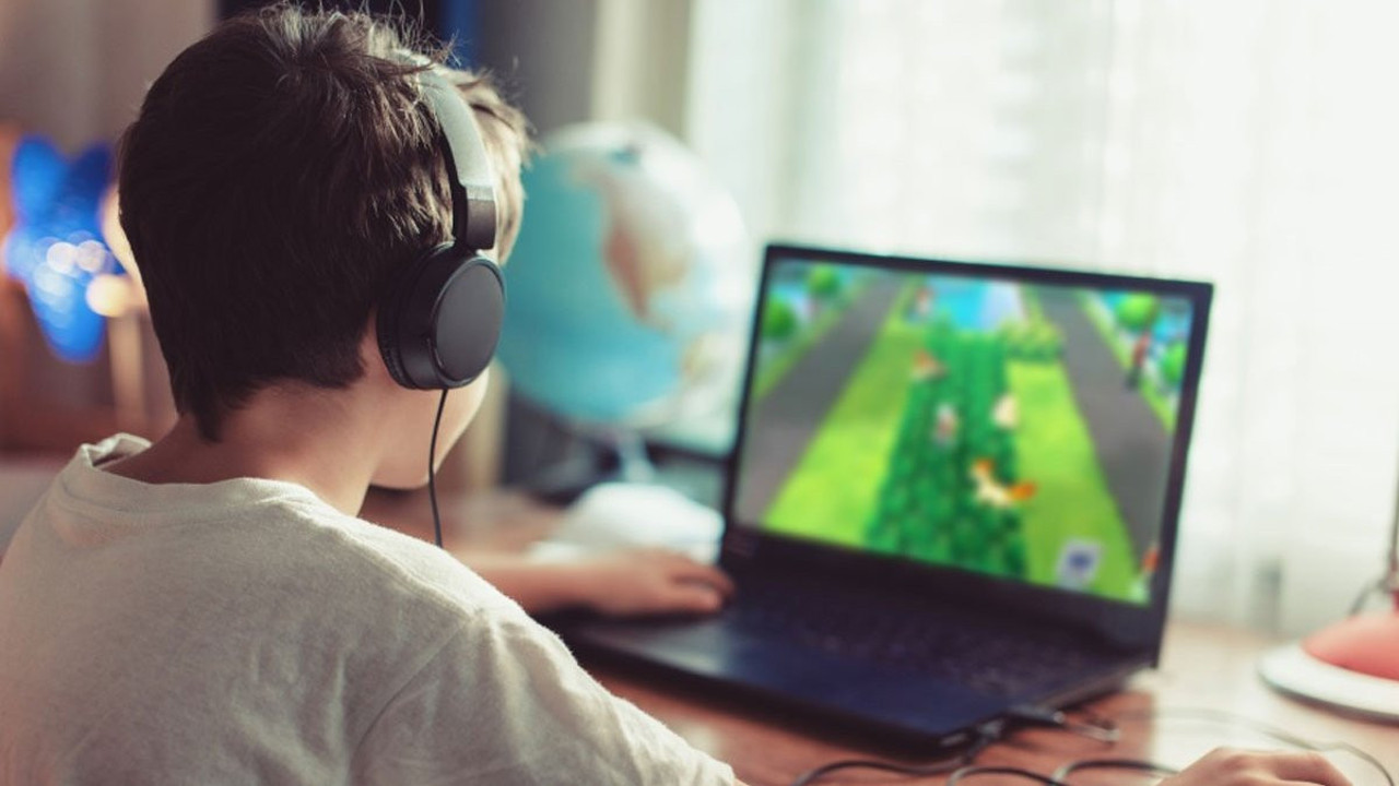 Oyunlar çocukların gelişiminde bir araç mı, tehlike mi?