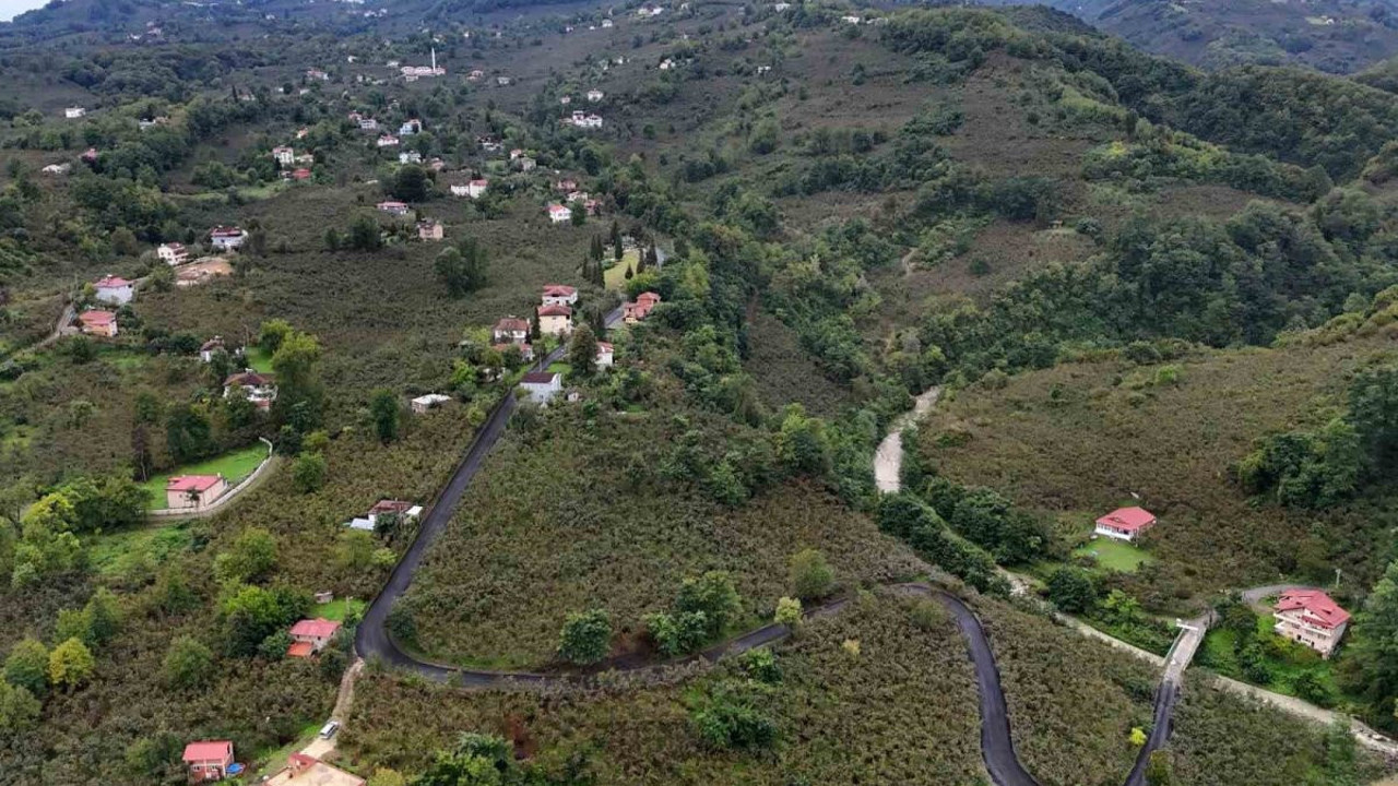 Ordu’da sıcak asfalt seferberliği: 9 mahallenin ulaşımı rahatladı!