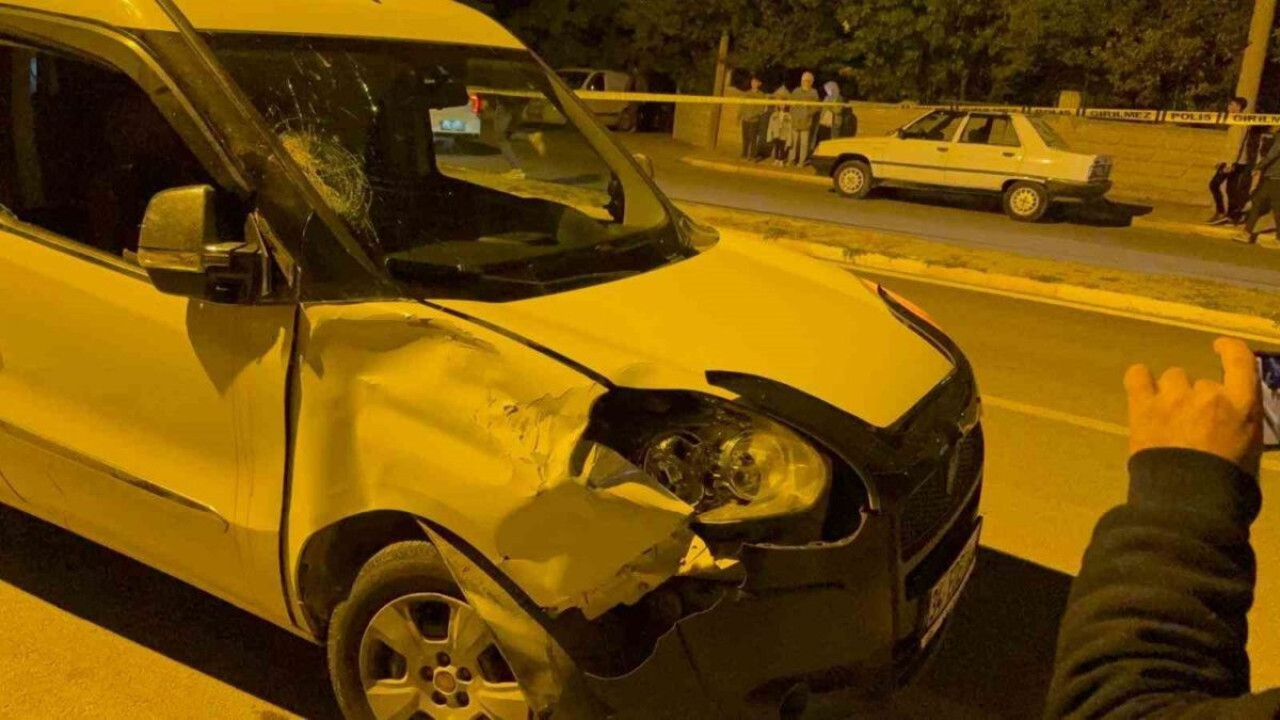 Afyonkarahisar'da otomobilin çarptığı eski muhtardan acı haber