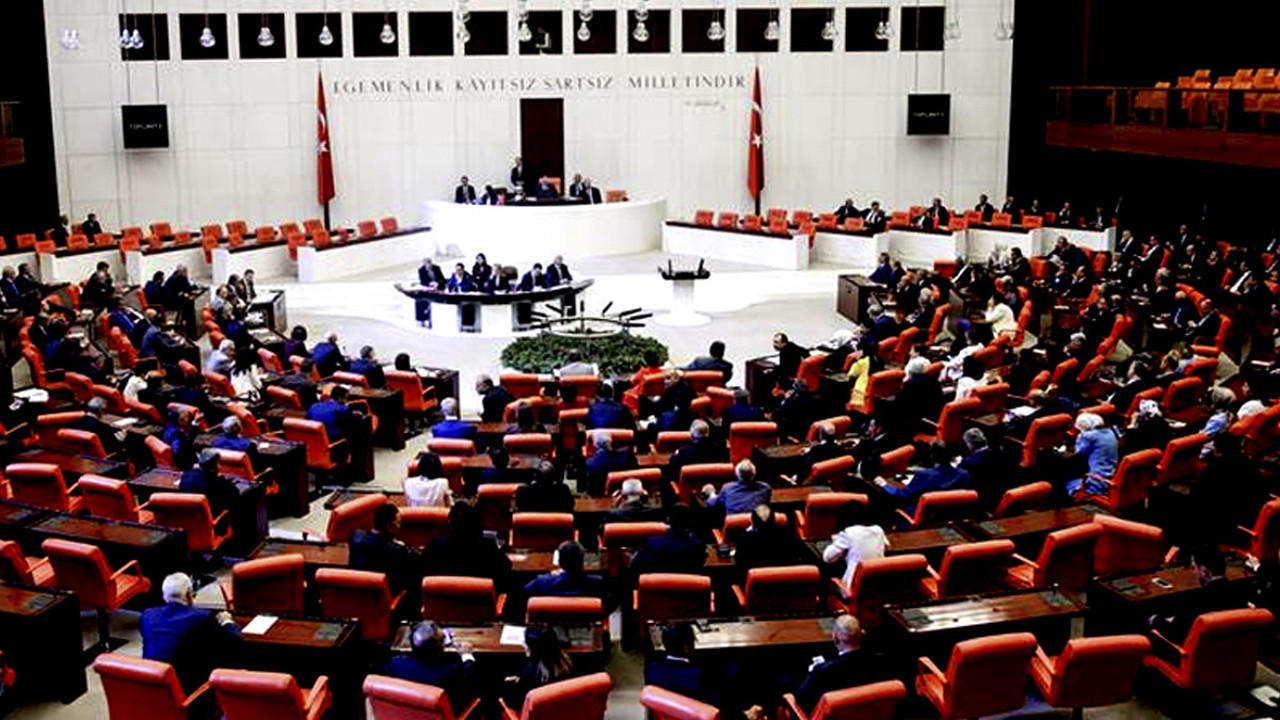 Ünlü gazeteci iddiaları tek tek sıraladı: Aralık ayı çok hareketli geçecek!