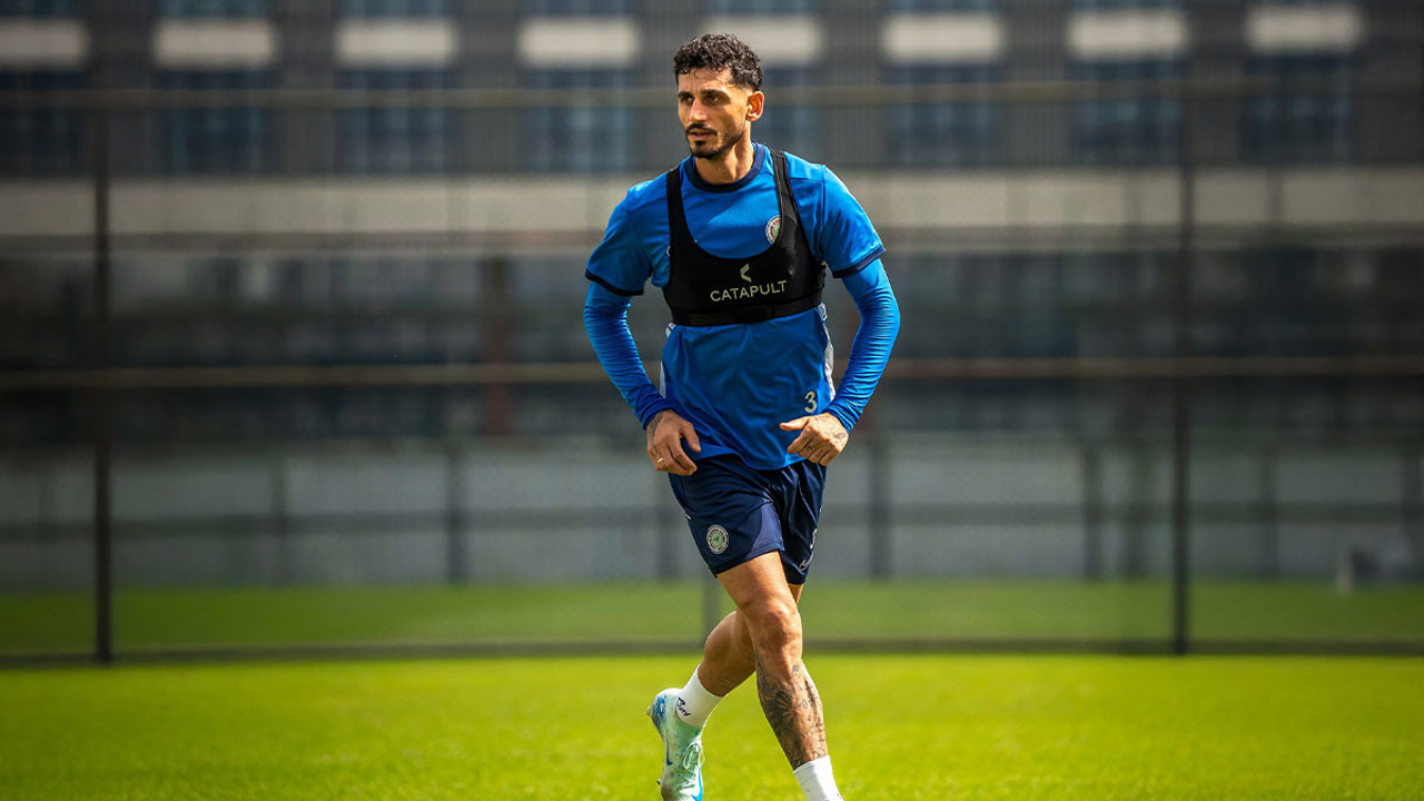 Samet Akaydin sezona müthiş başladı: Ligin zirvesinde!