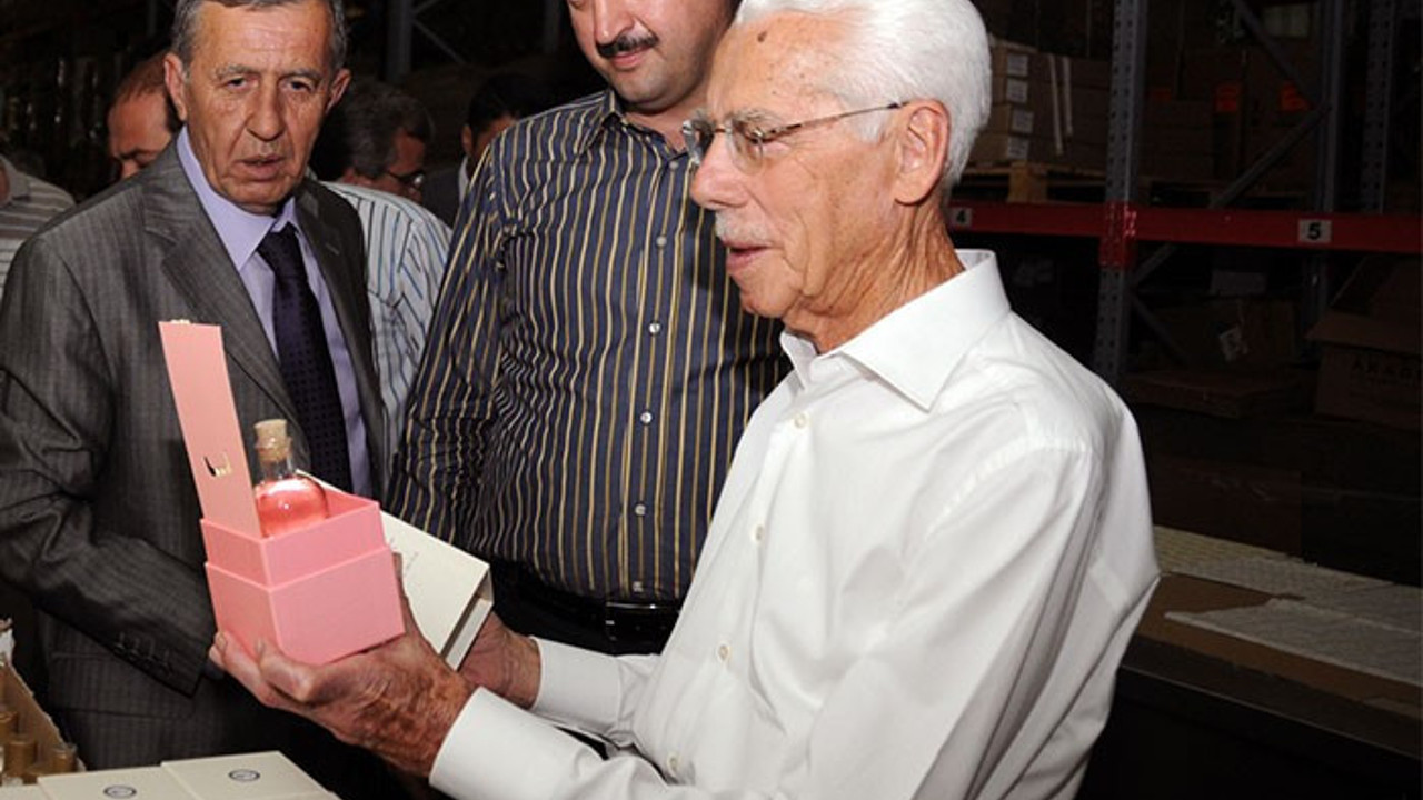 Ünlü işadamı hayatını kaybetti (23 Ekim 2016)