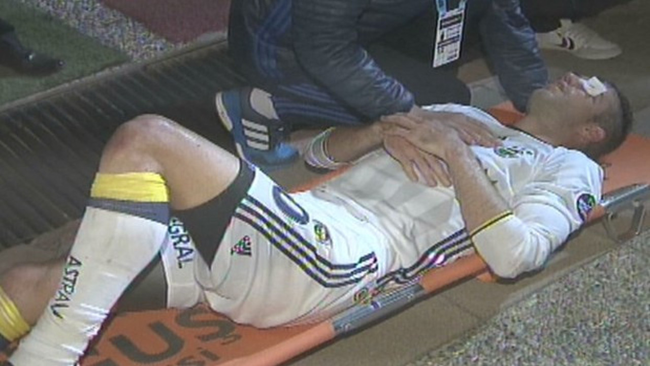 Van Persie devlet hastanesinde