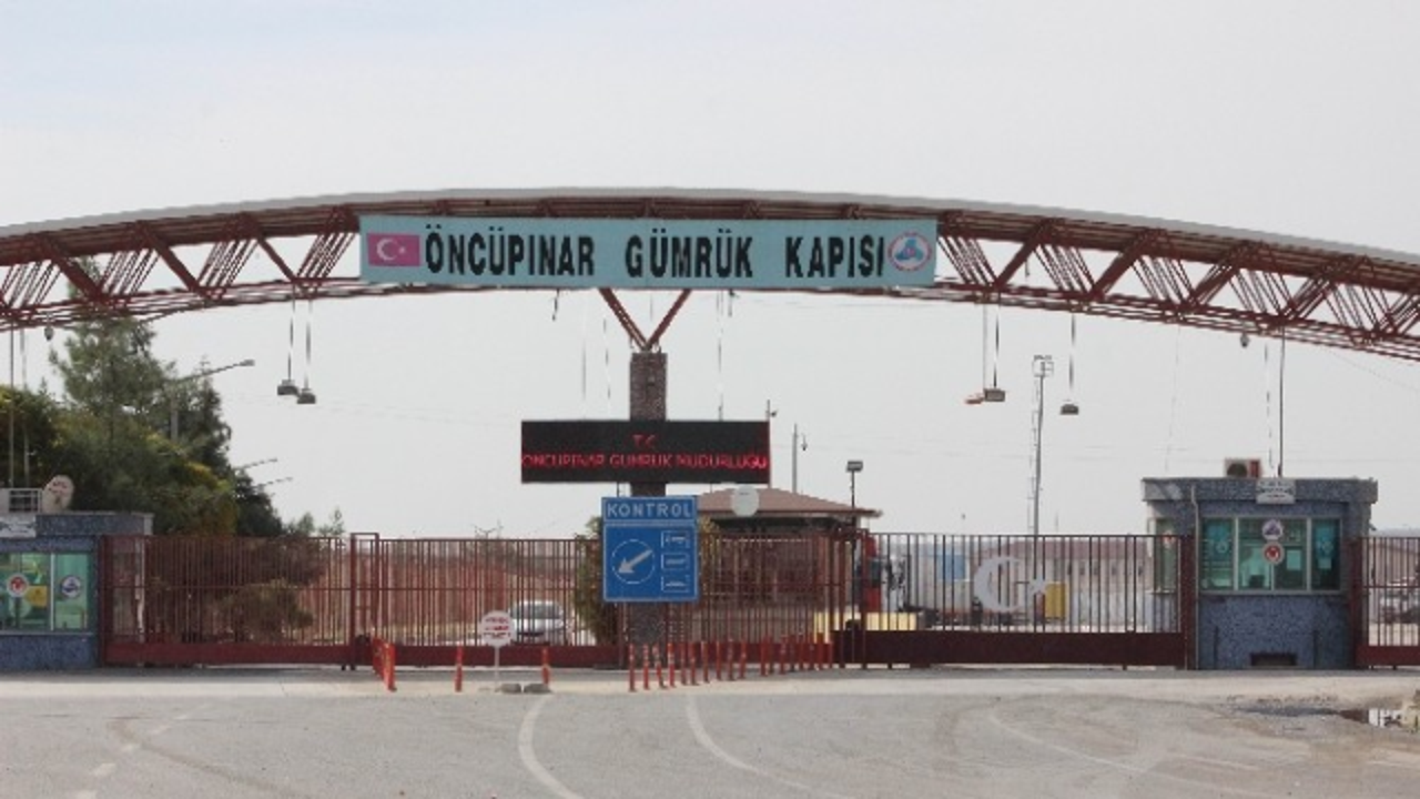 Çatışma çıktı: Sınır kapatıldı!