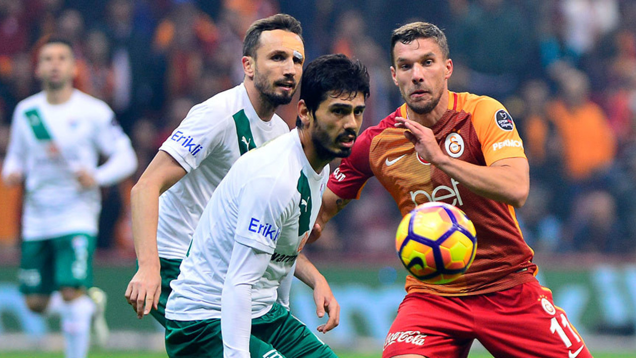 Çin kulüpleri Podolski'nin peşinde