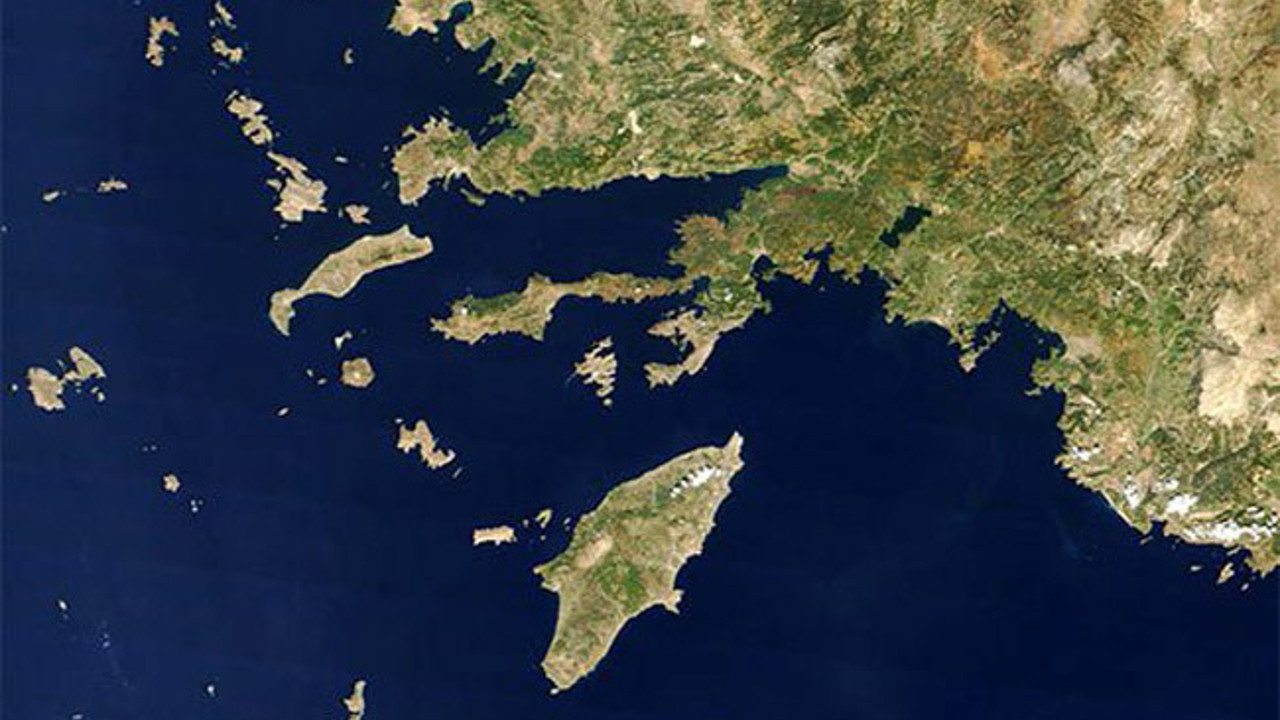 Türk adalarına sahip çıkmak suç oldu!