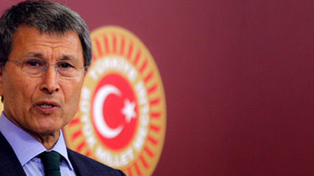 Halaçoğlu: "Bunlar Ülkücüleri nasıl temsil ediyor anlamadım!"