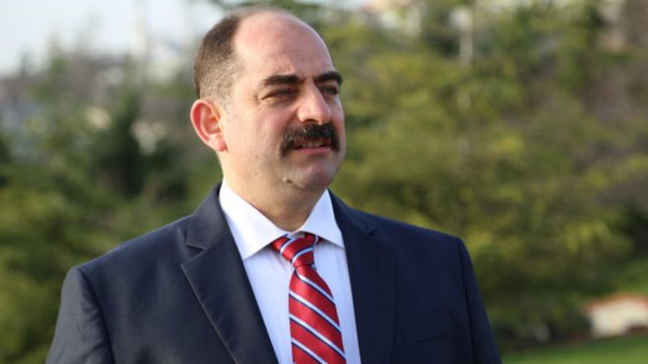 “Bu kişi saygıdeğer büyüğümüzün akrabasıdır"