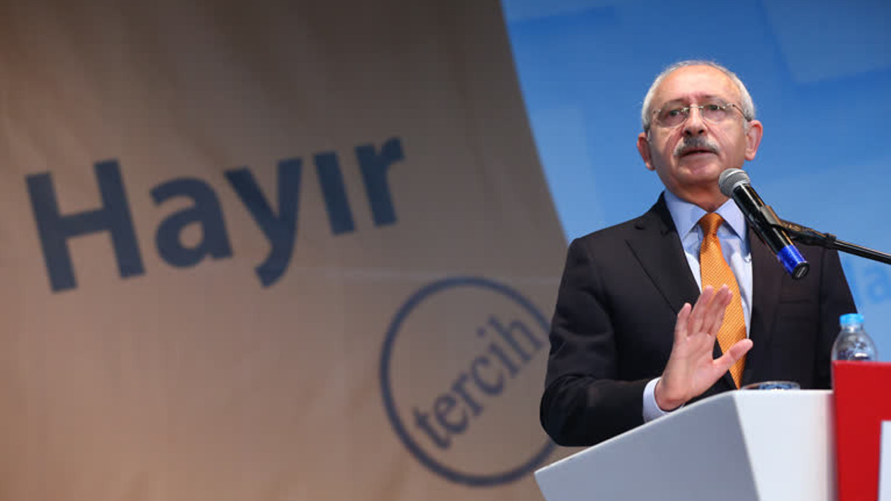 "Camiye, kışlaya, adliyeye siyaseti sokuyorlar"