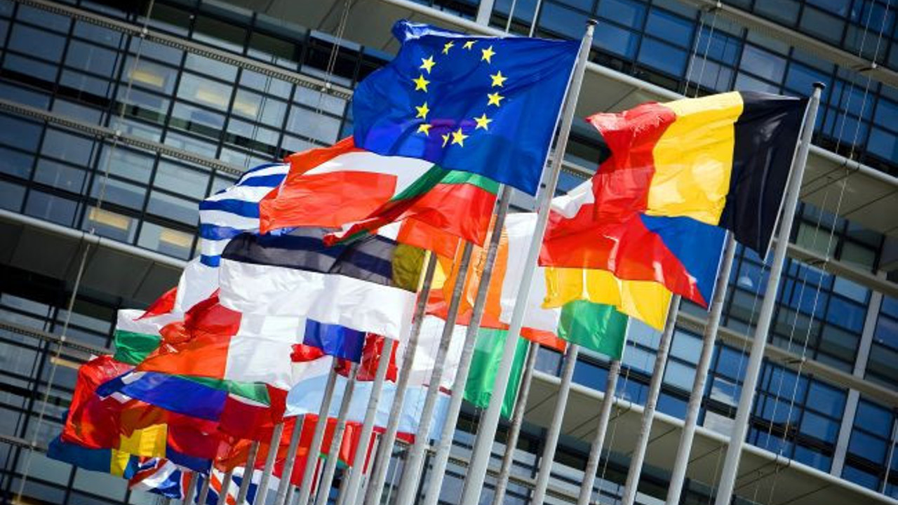 AB'den referandum açıklaması