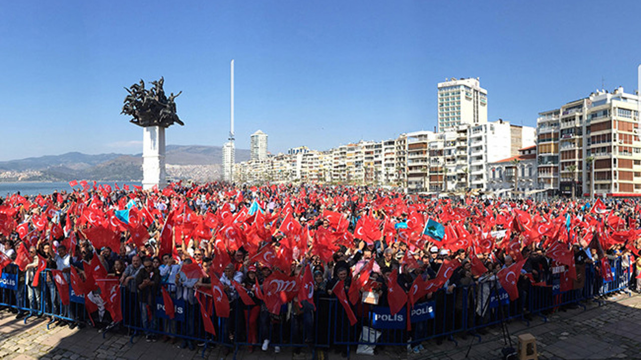İzmir'de on binler tek ses oldu: Diktatörlüğe HAYIR! (26 Mart 2017)
