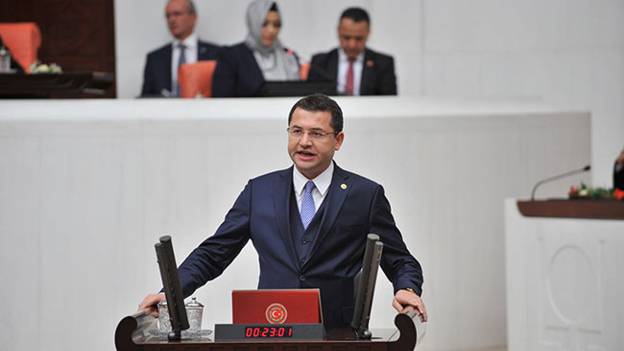 MHP'li Parsak'tan 'Türklük bekası' açıklaması