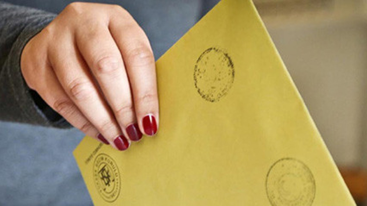 Yargıtay Onursal Başsavcısı Kanadoğlu'ndan YSK'ya tepki