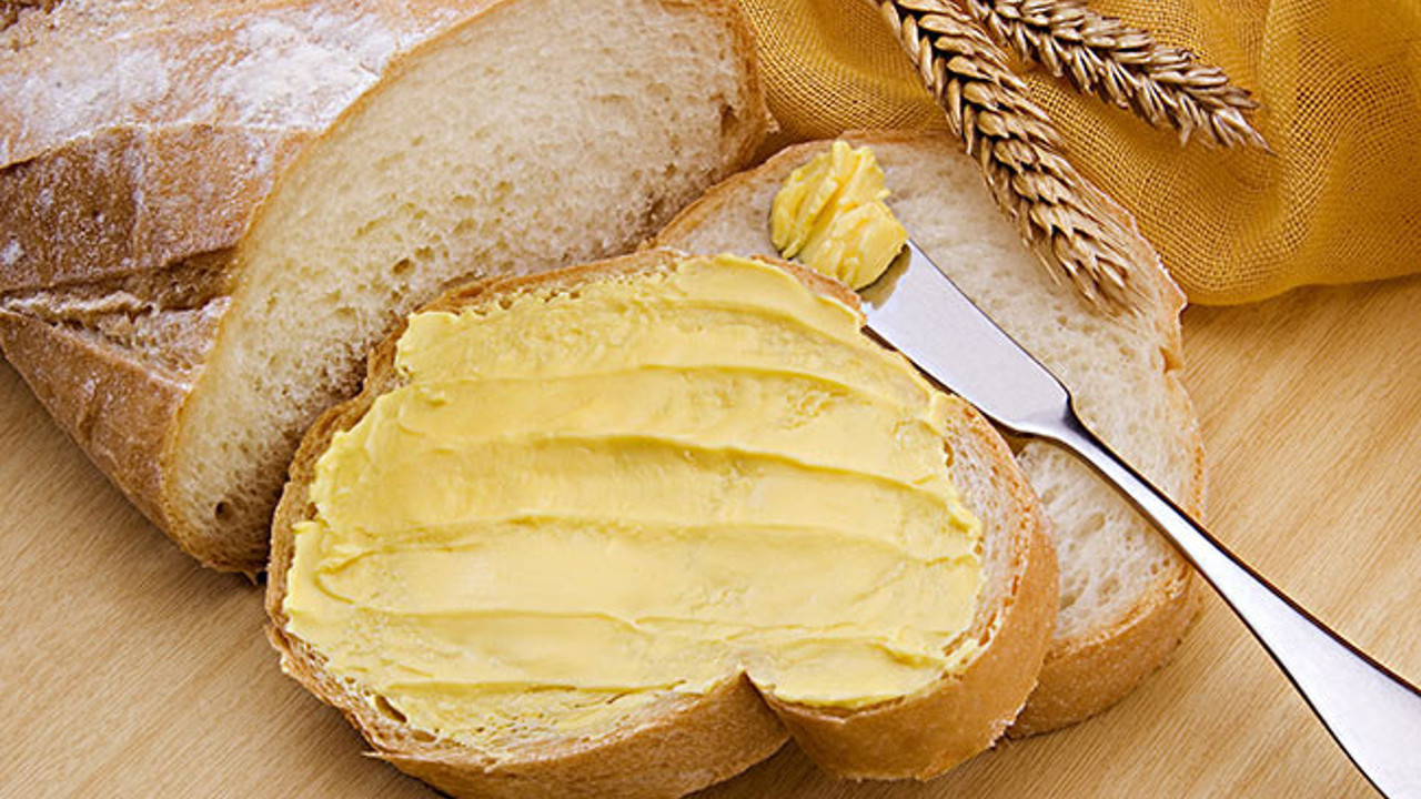 Canan Karatay: Kanseri önlemek için bol bol yağ yiyin