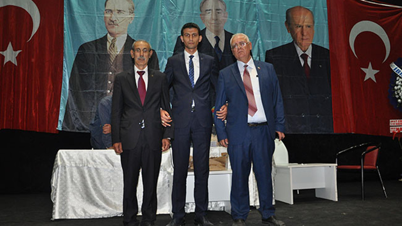 Yılmaz Çevik, MHP Bozüyük'e tekrar başkan seçildi