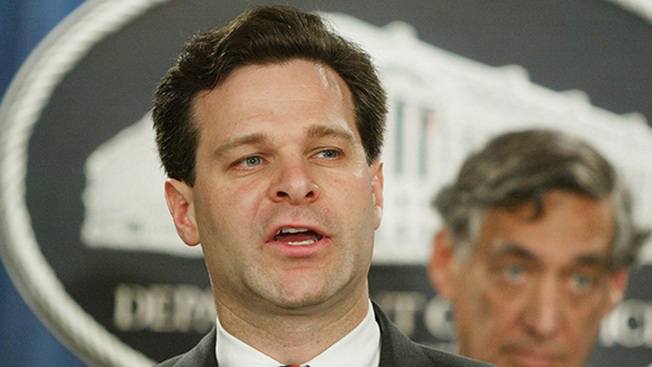 FBI Başkan Adayı'nın Bank Asya ile ilişkisi ne?