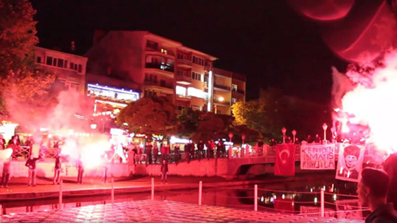 19 Mayıs'ı kutlayan öğrenciler yurttan atıldı, bursları kesildi!