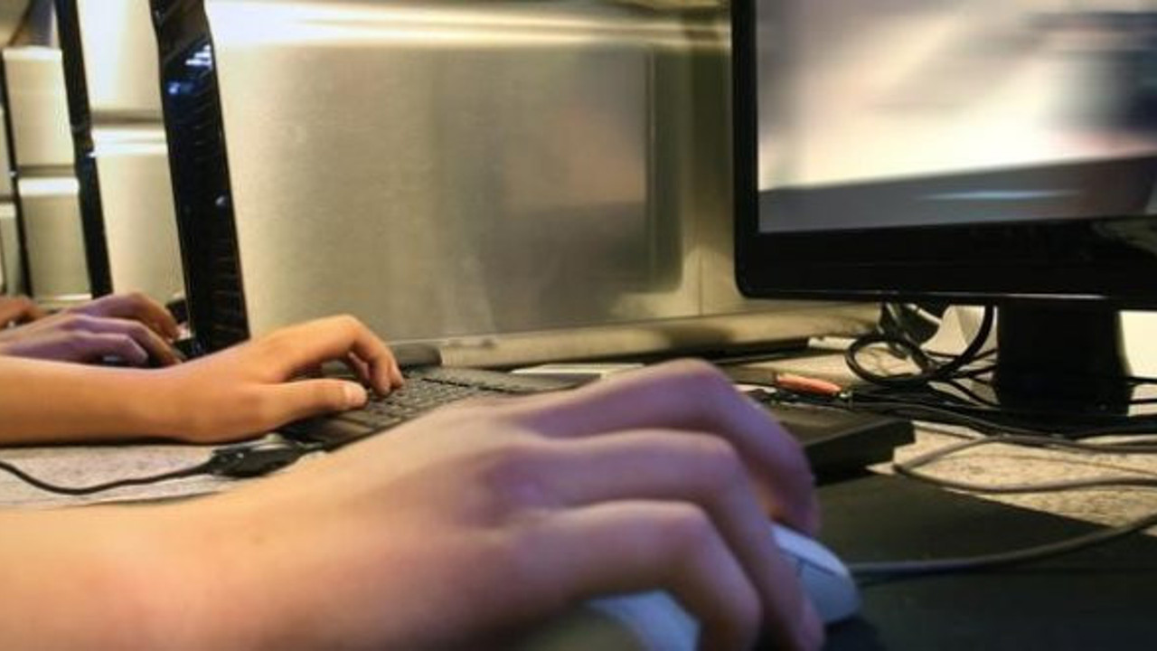 İnternet kafeler için önemli karar