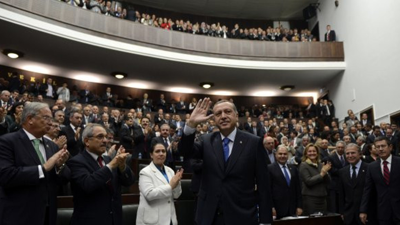 Yandaş yazardan acı itiraf: "Karizmayı biraz çizdirdik"