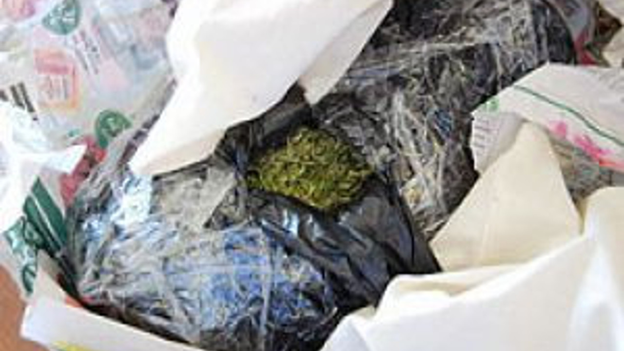 93 adet extacy hap ele geçti