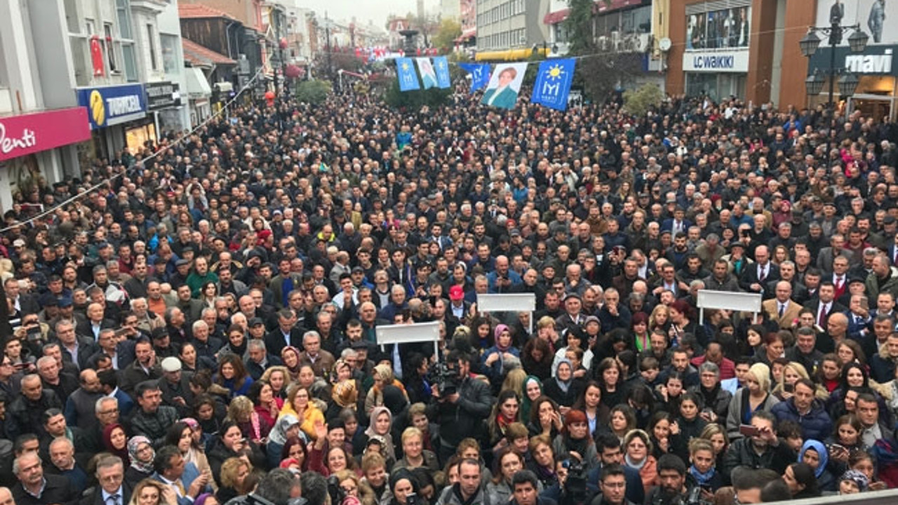 Erdoğan’ın başdanışmanı Zarrab’ı FETÖ’cü ilan etti