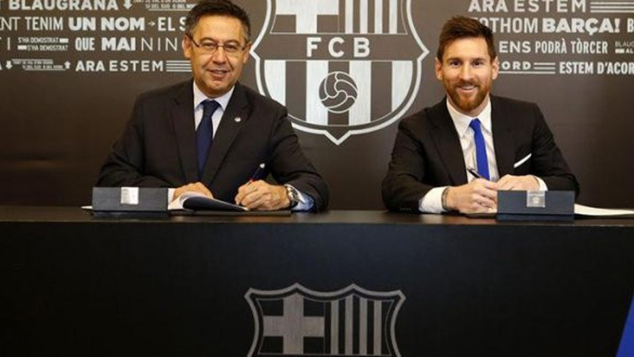 Barcelona Messi'nin sözleşmesini 2021'e kadar uzattı