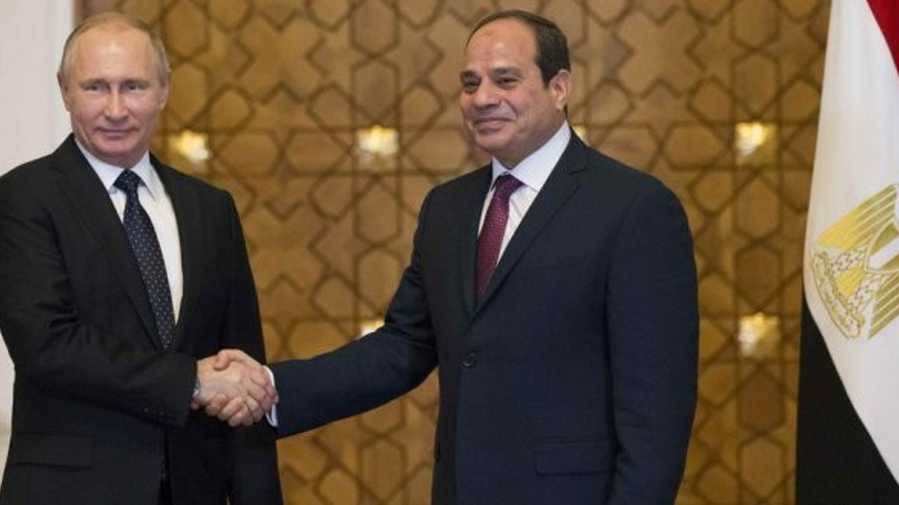 Putin ve Sisi'den nükleer santral anlaşması