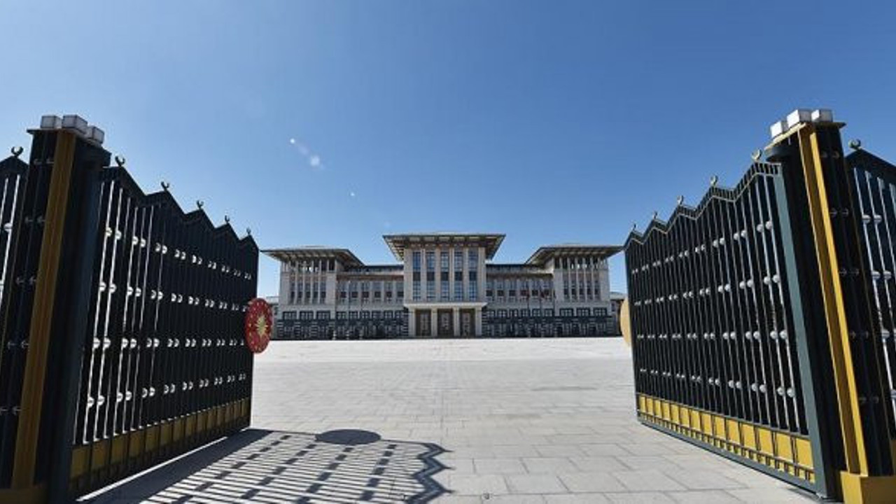 Savunma Sanayii Müsteşarlığı Cumhurbaşkanlığına bağlandı