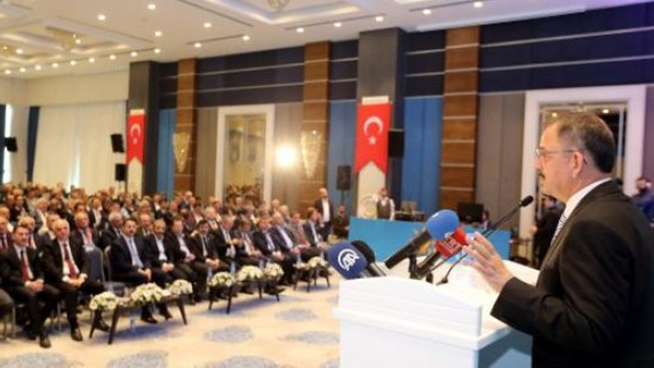 Sakalını uzatıyor IŞİD'ci, kestiriyorlar PYD'ci oluyorlar