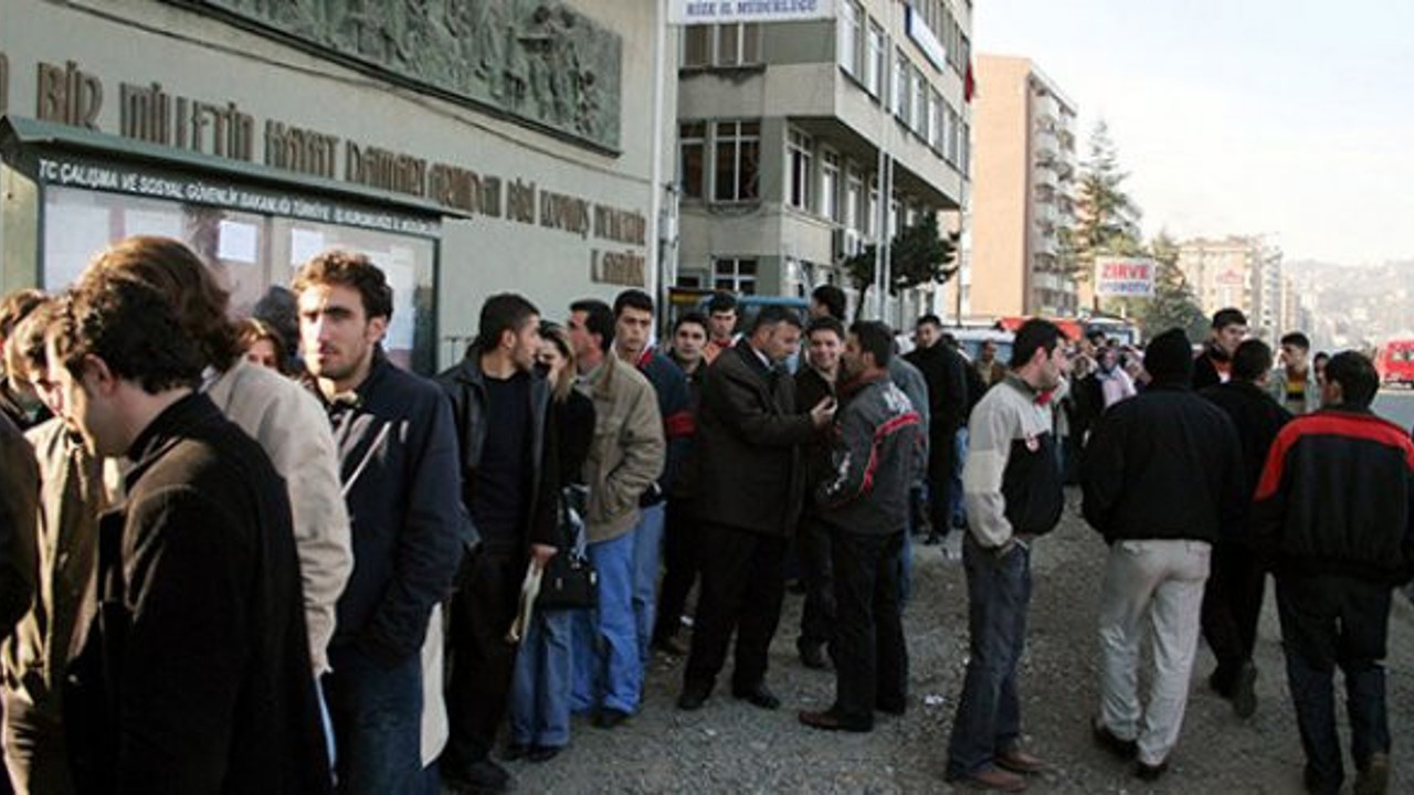 Türkiye'de gençler ne okuyor ne çalışıyor