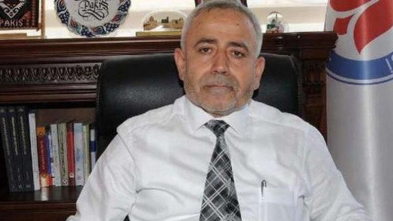 Rektör oğlunu araştırma görevlisi yaptı