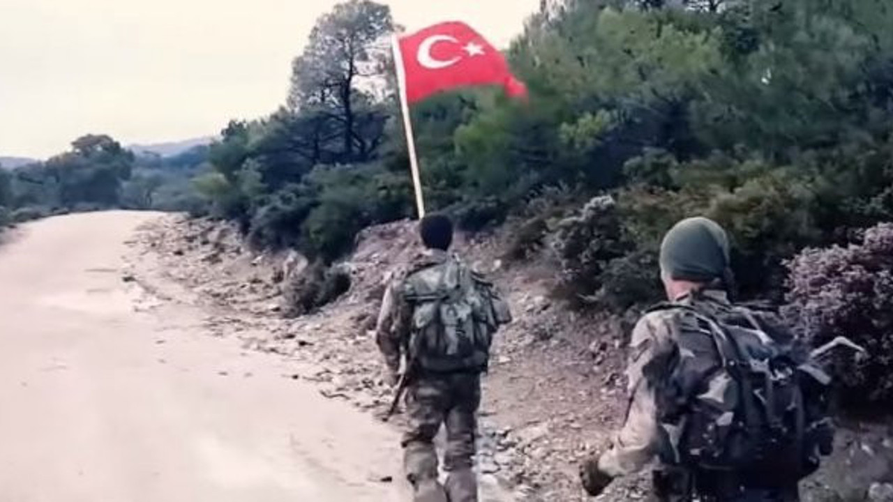 Jandarma'dan Afrin marşı