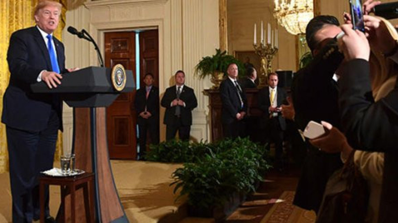 Trump'ın 2 numaralı adamı görevden alındı