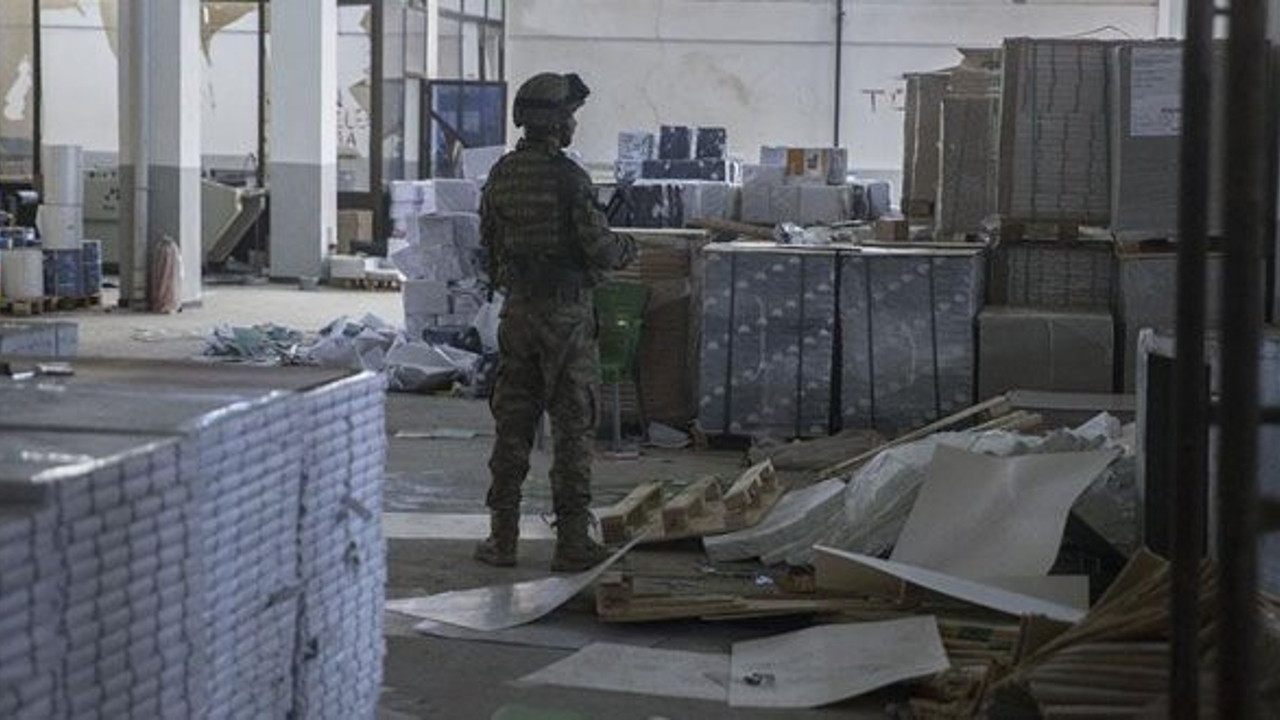 Afrin'de teröristlerin karargahı bulundu