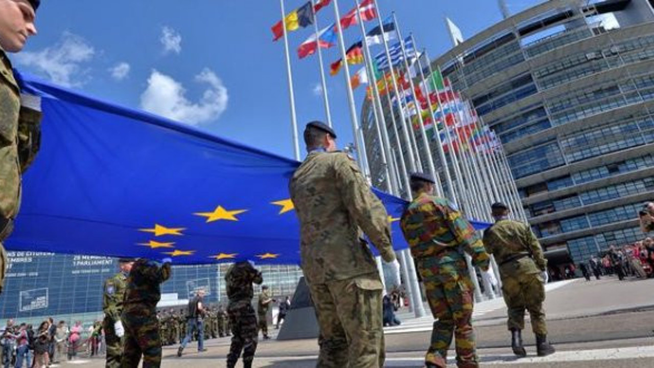 AB'den "Askeri Schengen" hamlesi