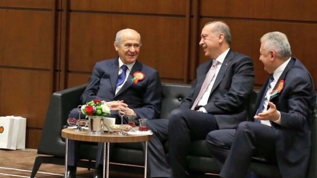 AKP 6 aydır seçim hazırlığı yapıyor