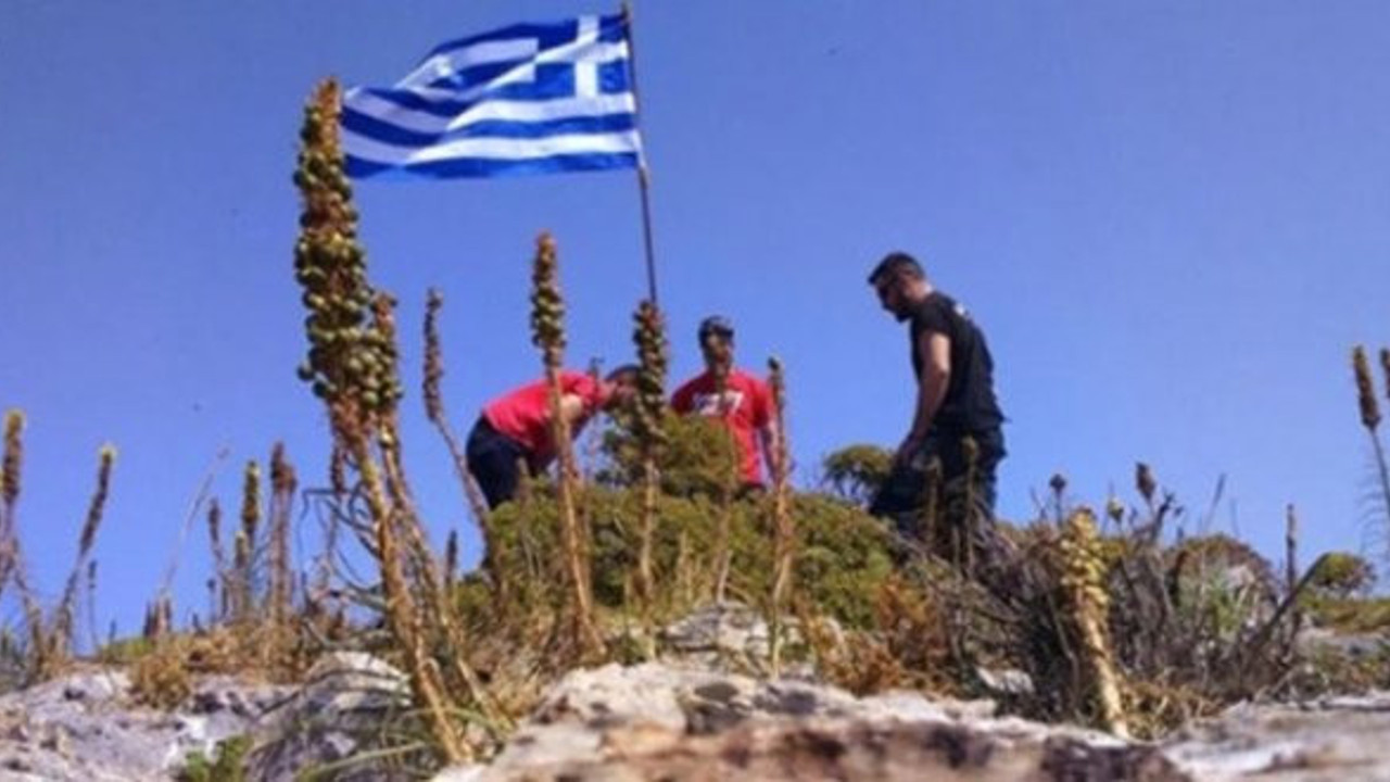 Ege'de bayrak krizine açıklama