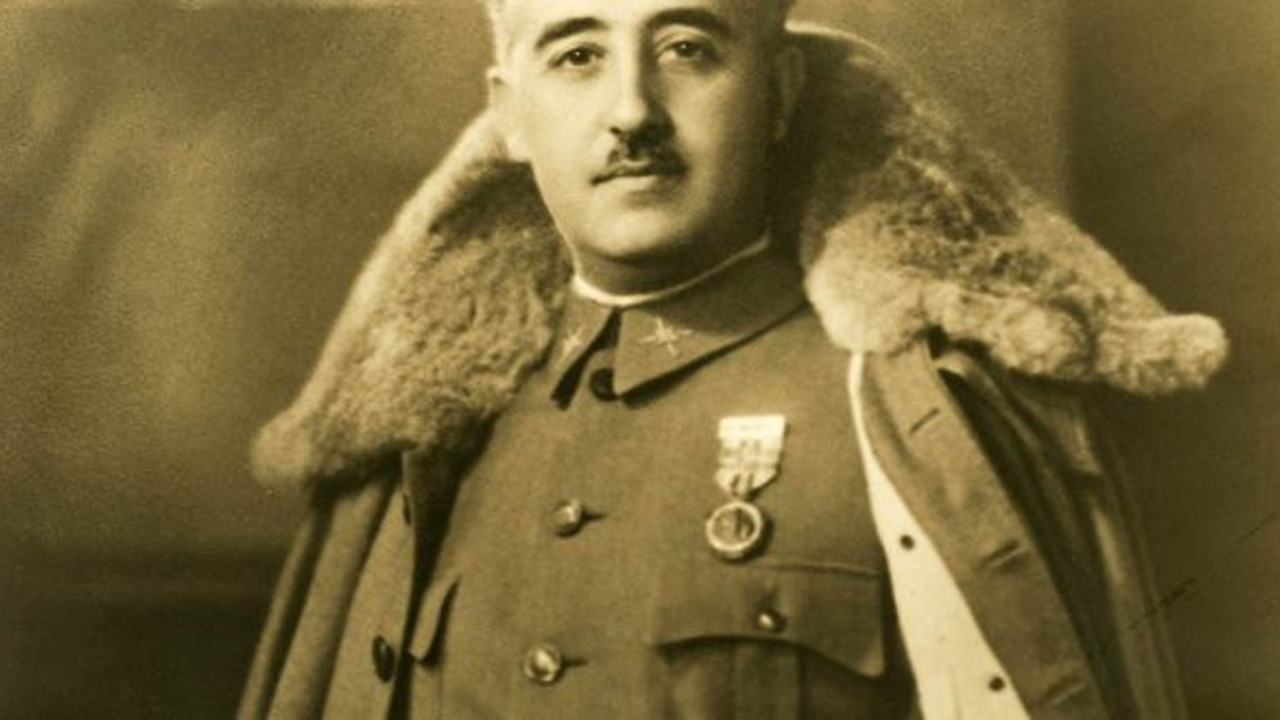 Franco’nun mezarı barış anıtı olacak