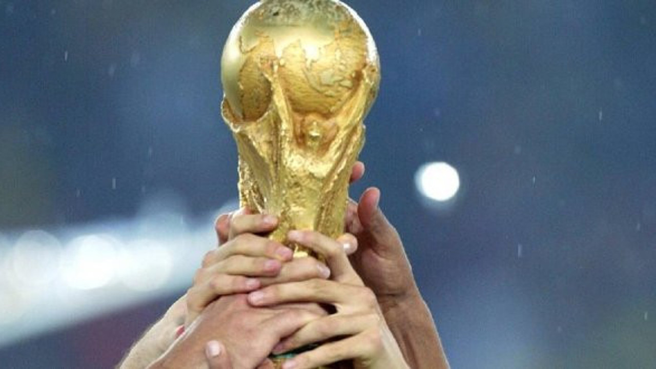 Dünya Kupası’nda heyecan sürüyor