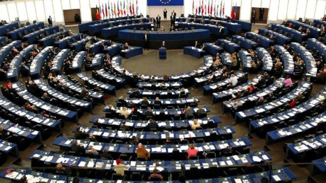 Vize muafiyetine Kıbrıs şartı