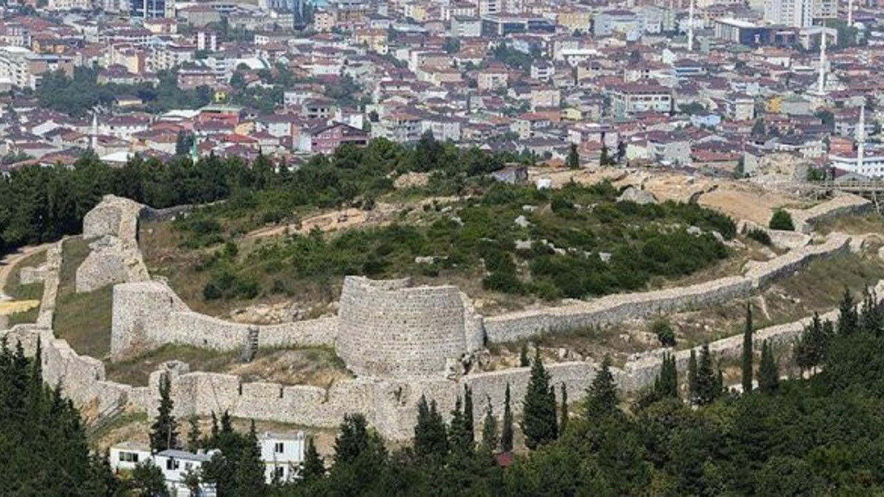 Aydos Kalesi imara açılıyor