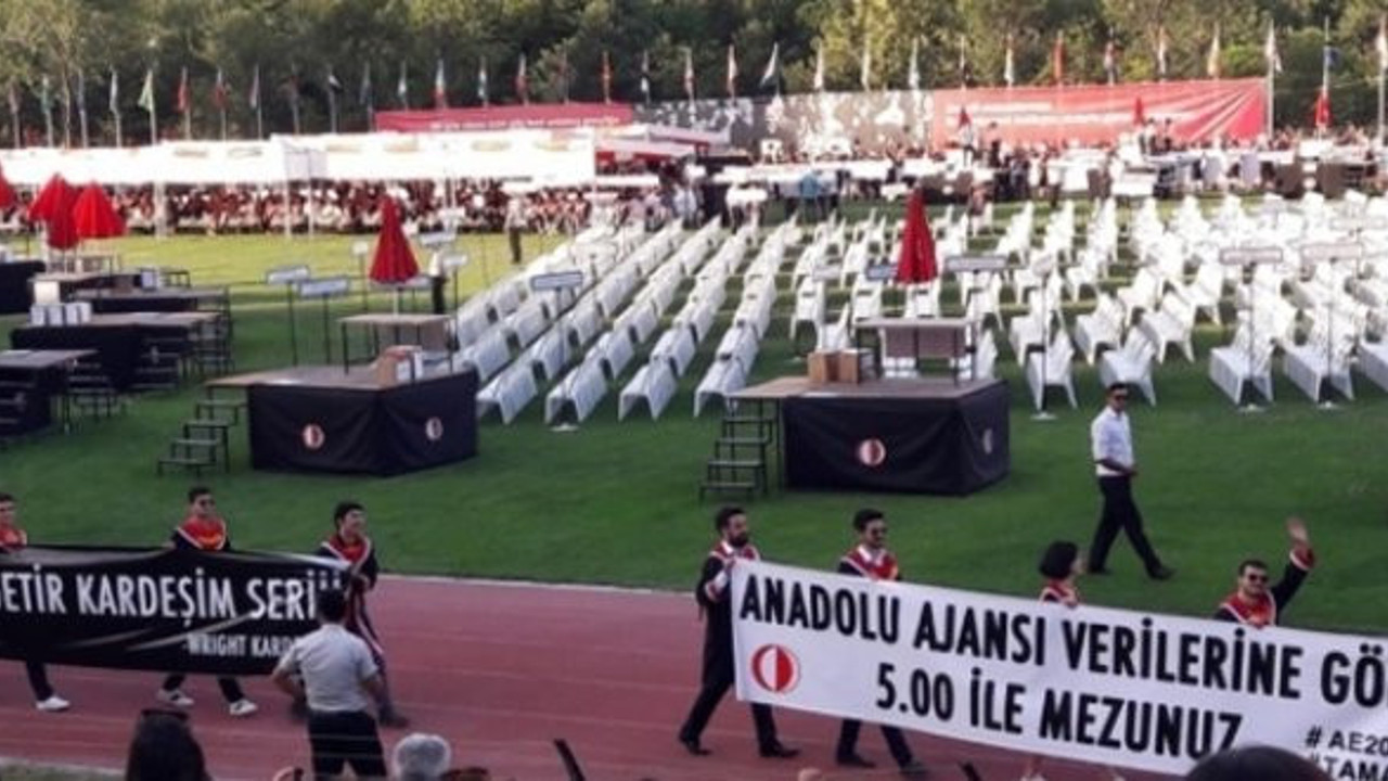 ODTÜ’de pankart taşıyan 3 öğrenciye gözaltı