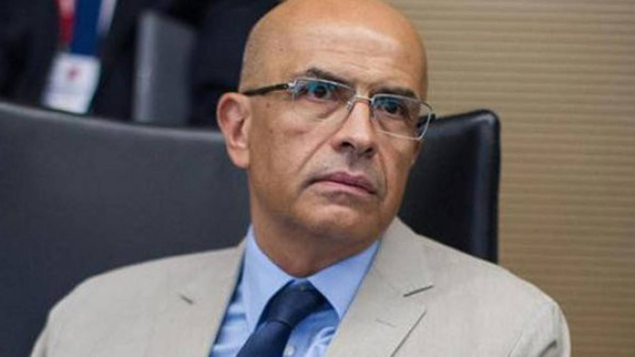 Meclis'te Berberoğlu protestosu