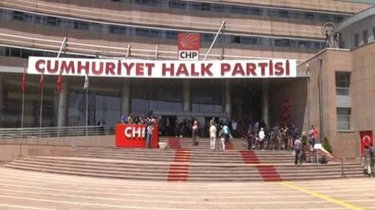CHP’de ‘başarısızlık’ istifası